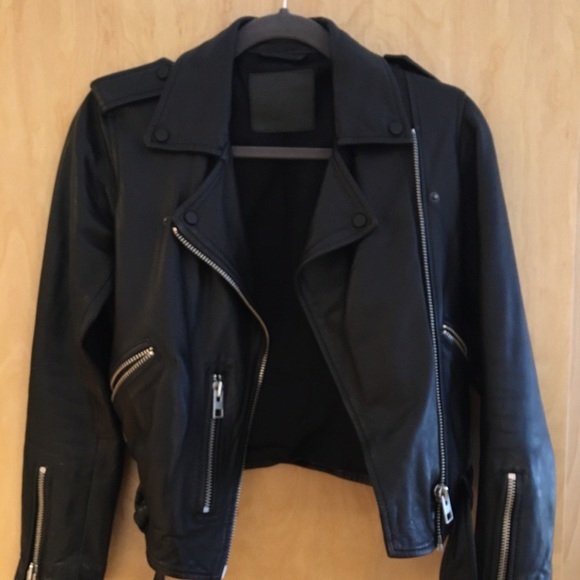 Black leather jacket - Picture 4 of 7